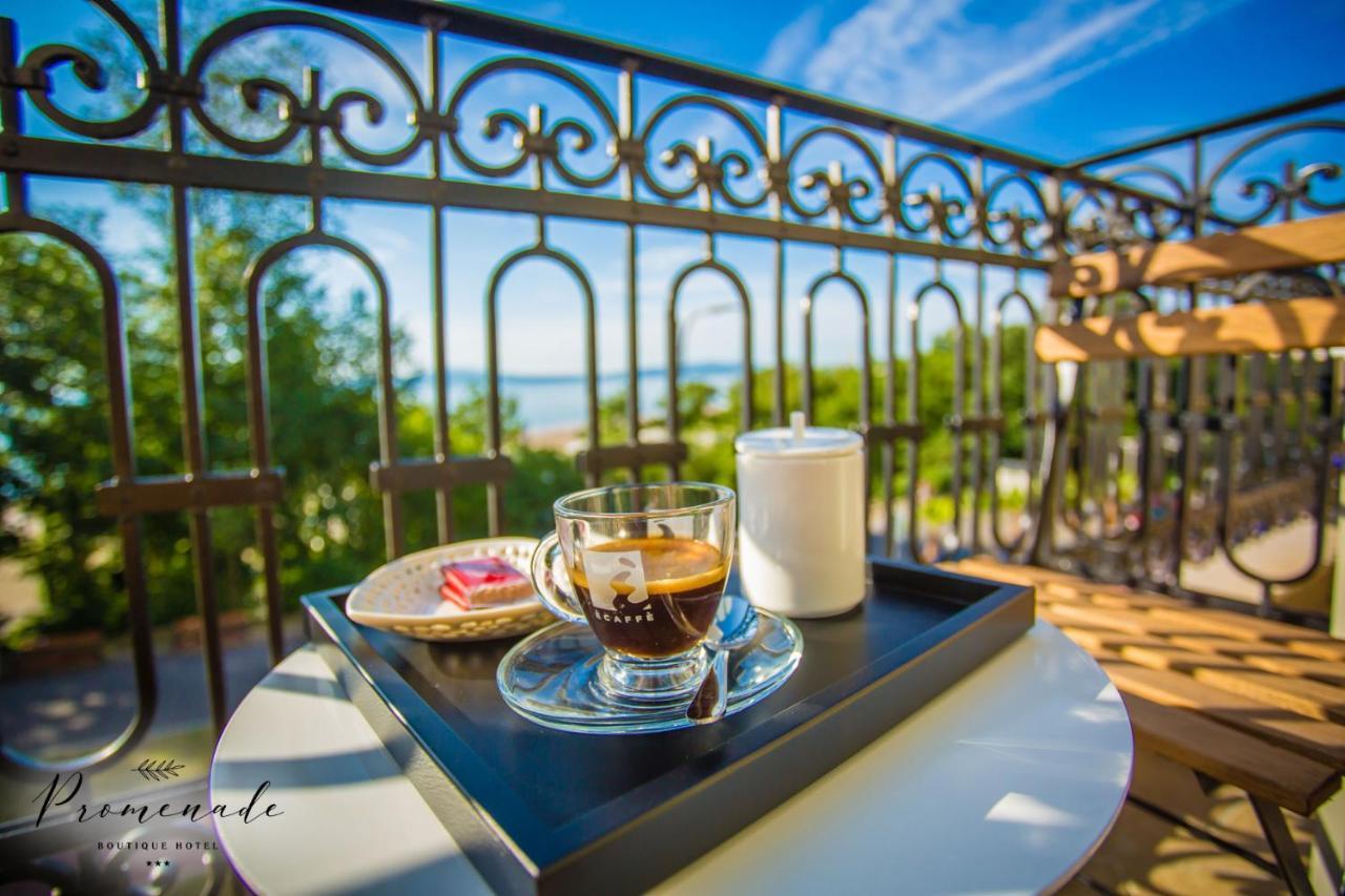 Hotel Residence Promenade Burgas Exterior photo A cup of coffee